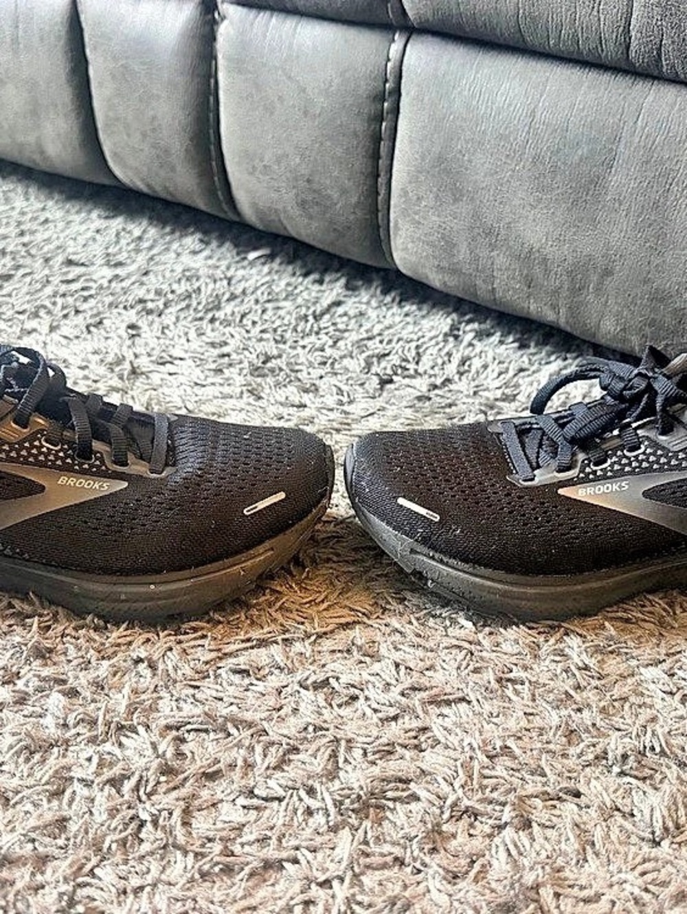 Brooks Ghost 15 Athletic Shoes Black US 8